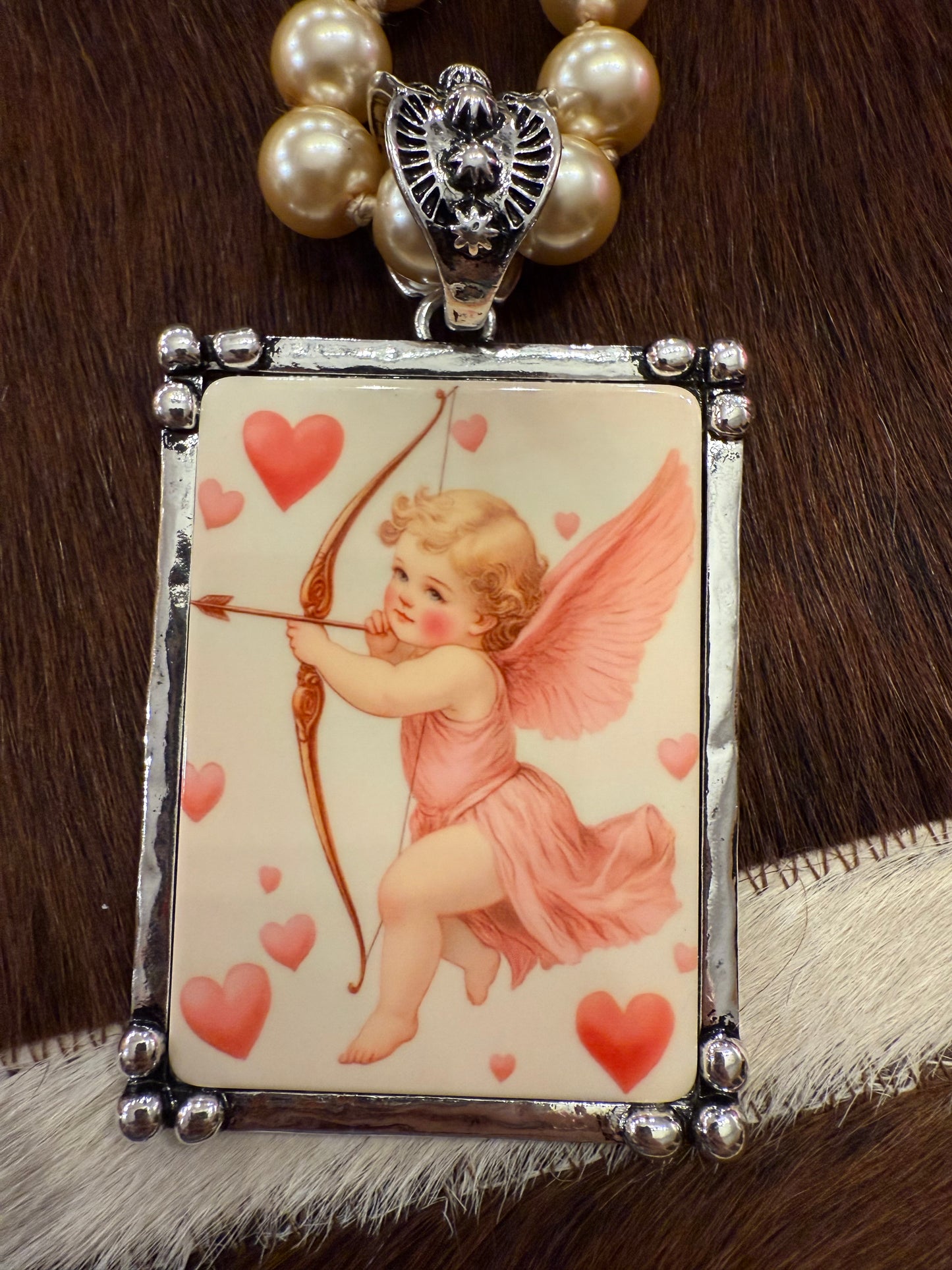 Antique Annie’s Necklaces