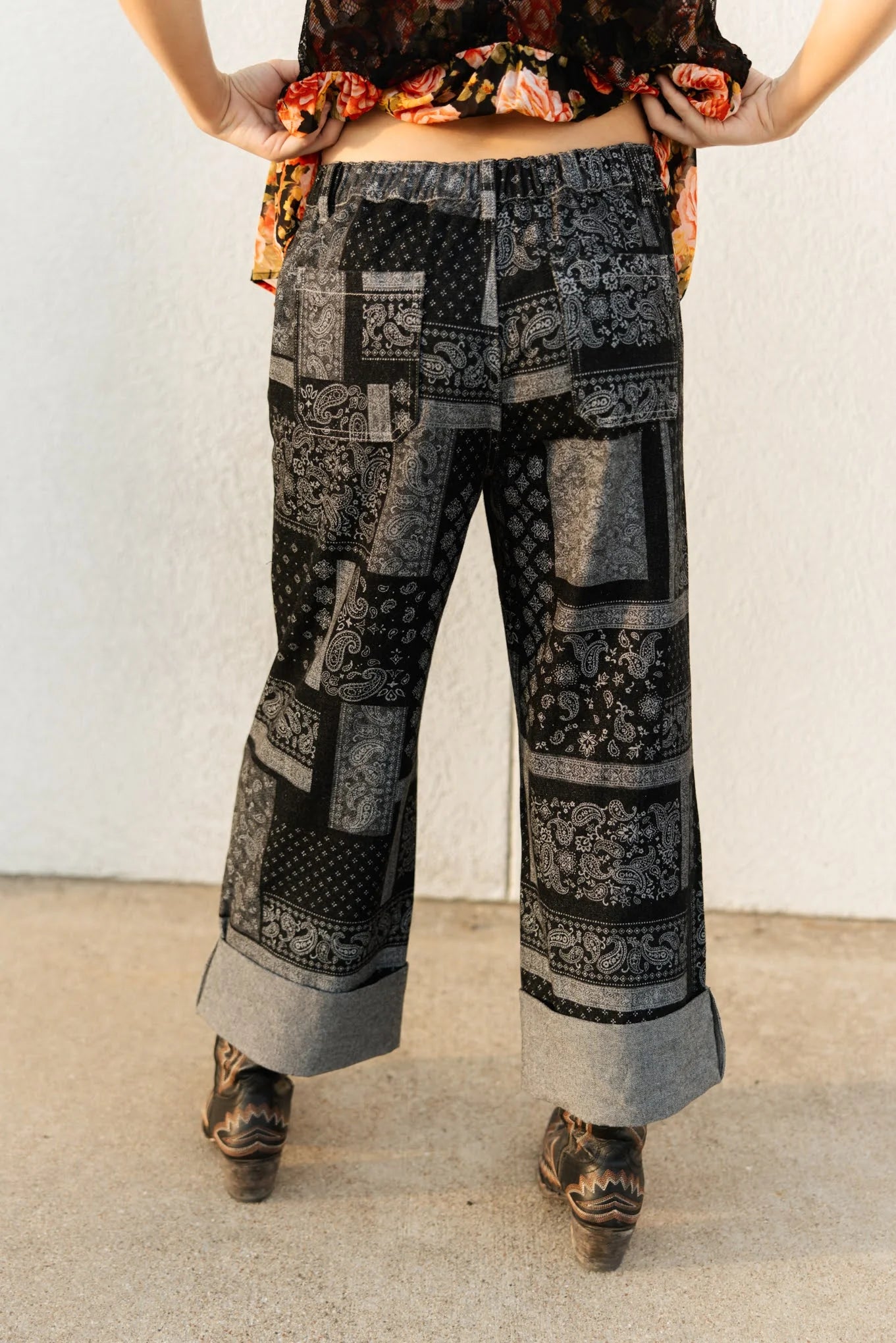 THE PAISLEY CUFF JEAN
