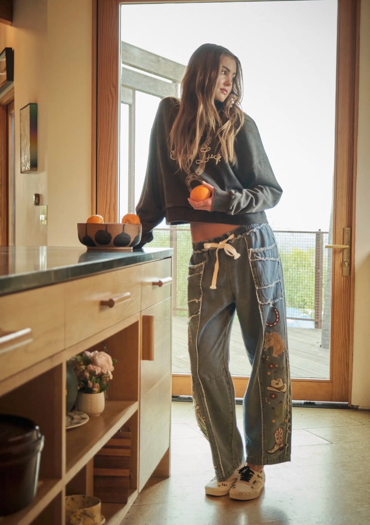 Western Embroidered Tie Waist Pants