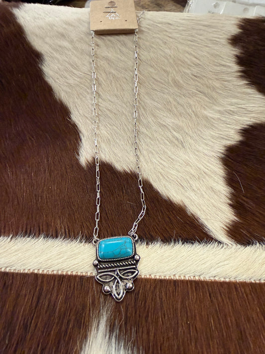 Magnum Necklace