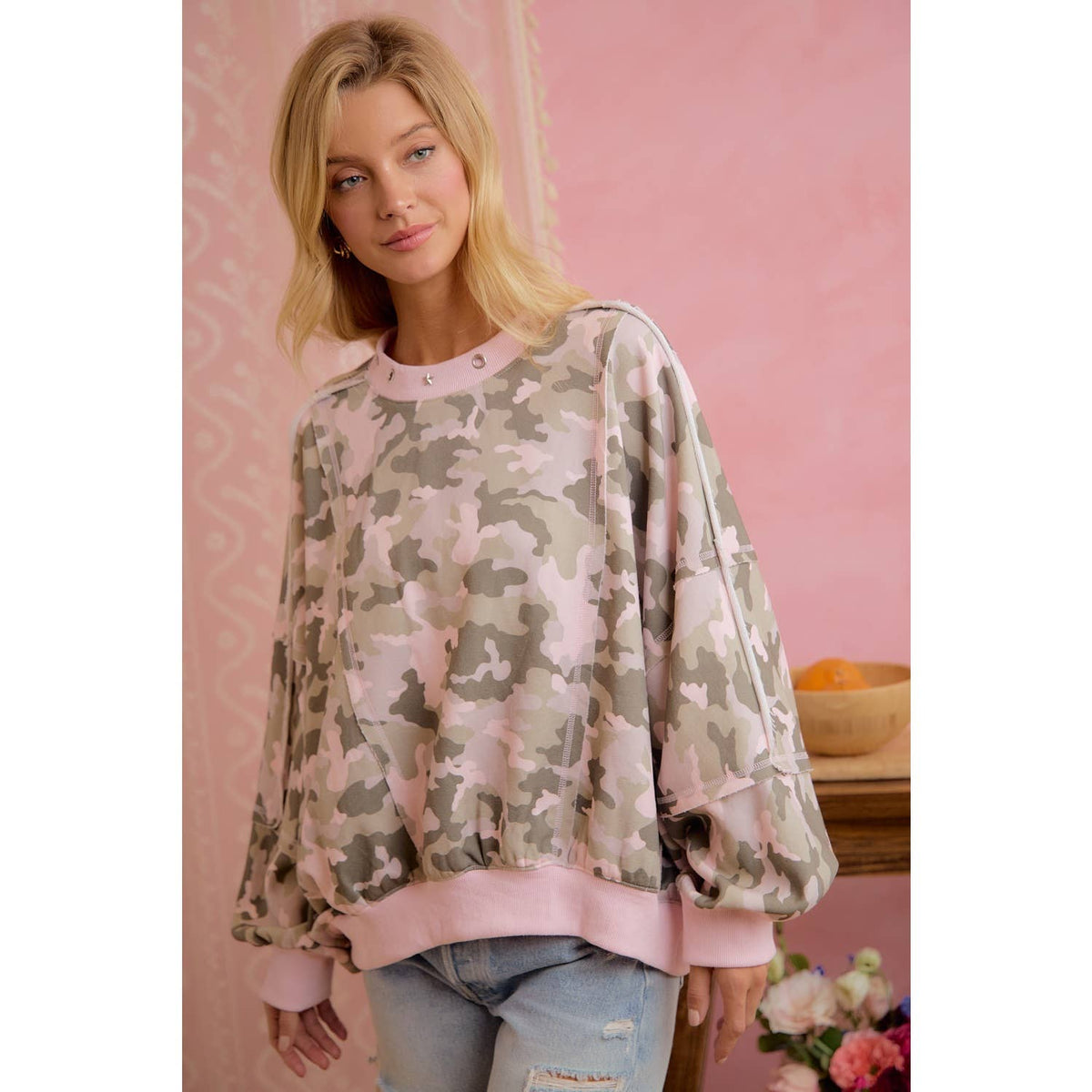 DELILAH CAMOUGLAGE PRINTED SWEATSHIRT