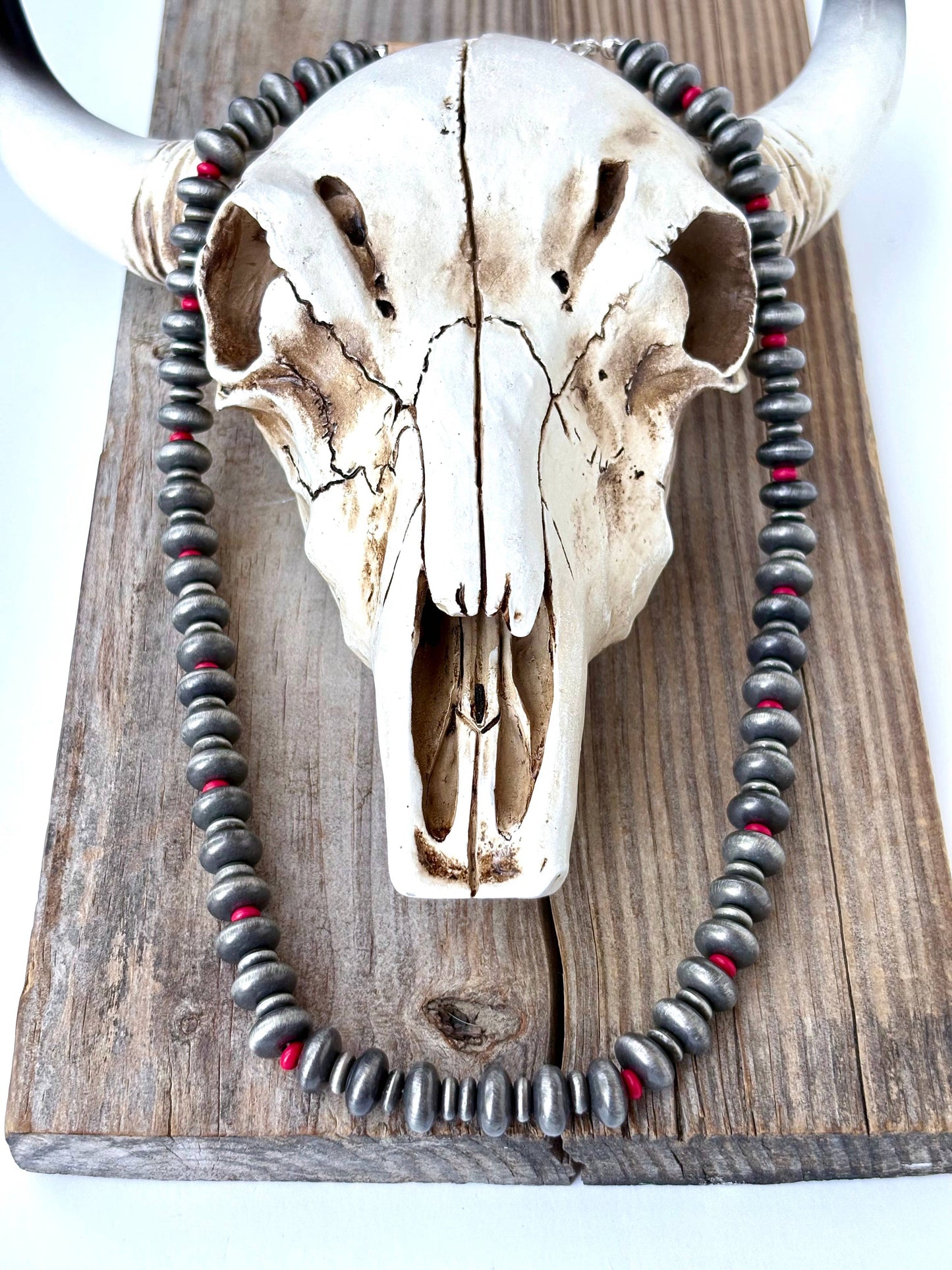 Western Style Flat Navajo Pearl & Stone Beaded Necklace