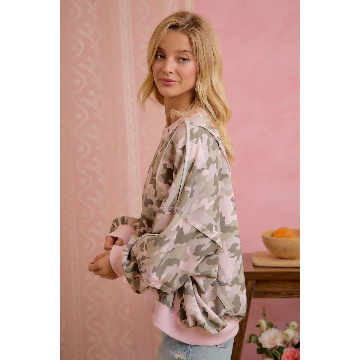 DELILAH CAMOUGLAGE PRINTED SWEATSHIRT