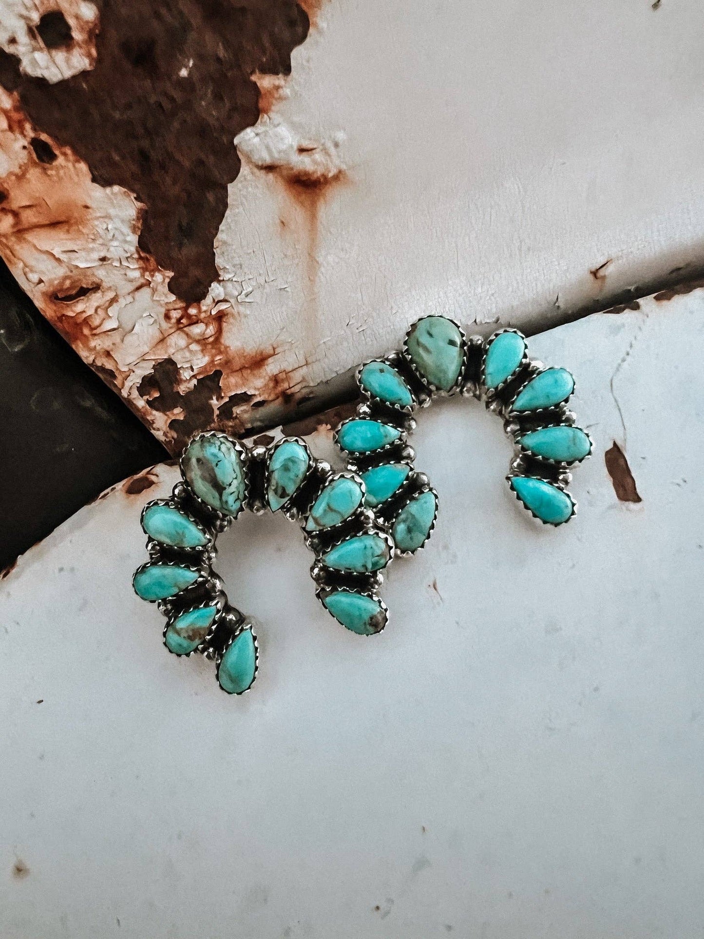 Camila Horseshoe Turquoise Earring