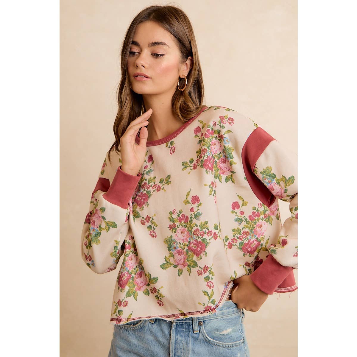 FLORAL BRUSHED TERRY OPEN BACK LONG SLEEVES TOP