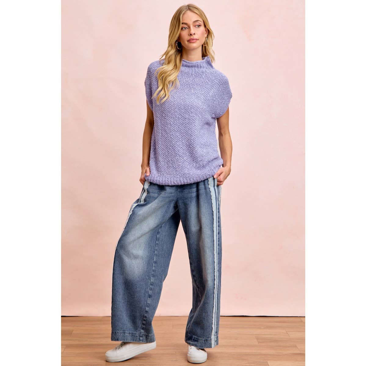 WASHED LACE CONTRAST SIDED DENIM PANTS