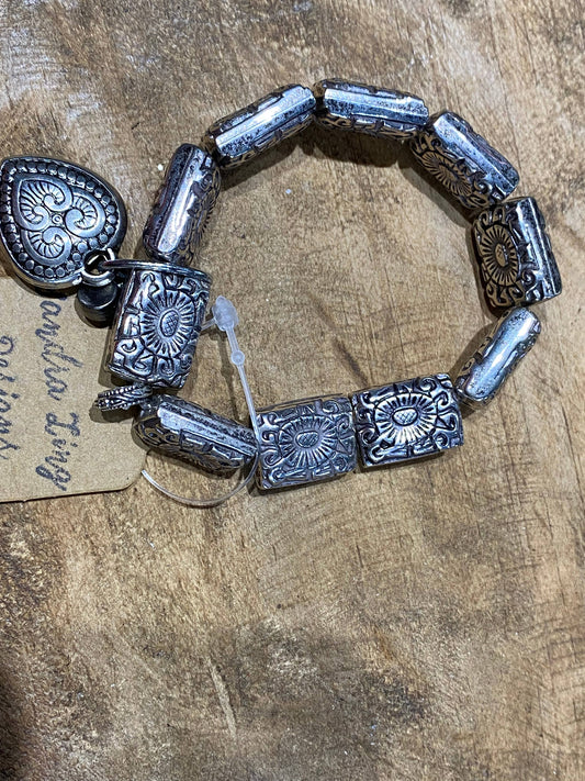 🌵 Desert Sun Heart Bracelet