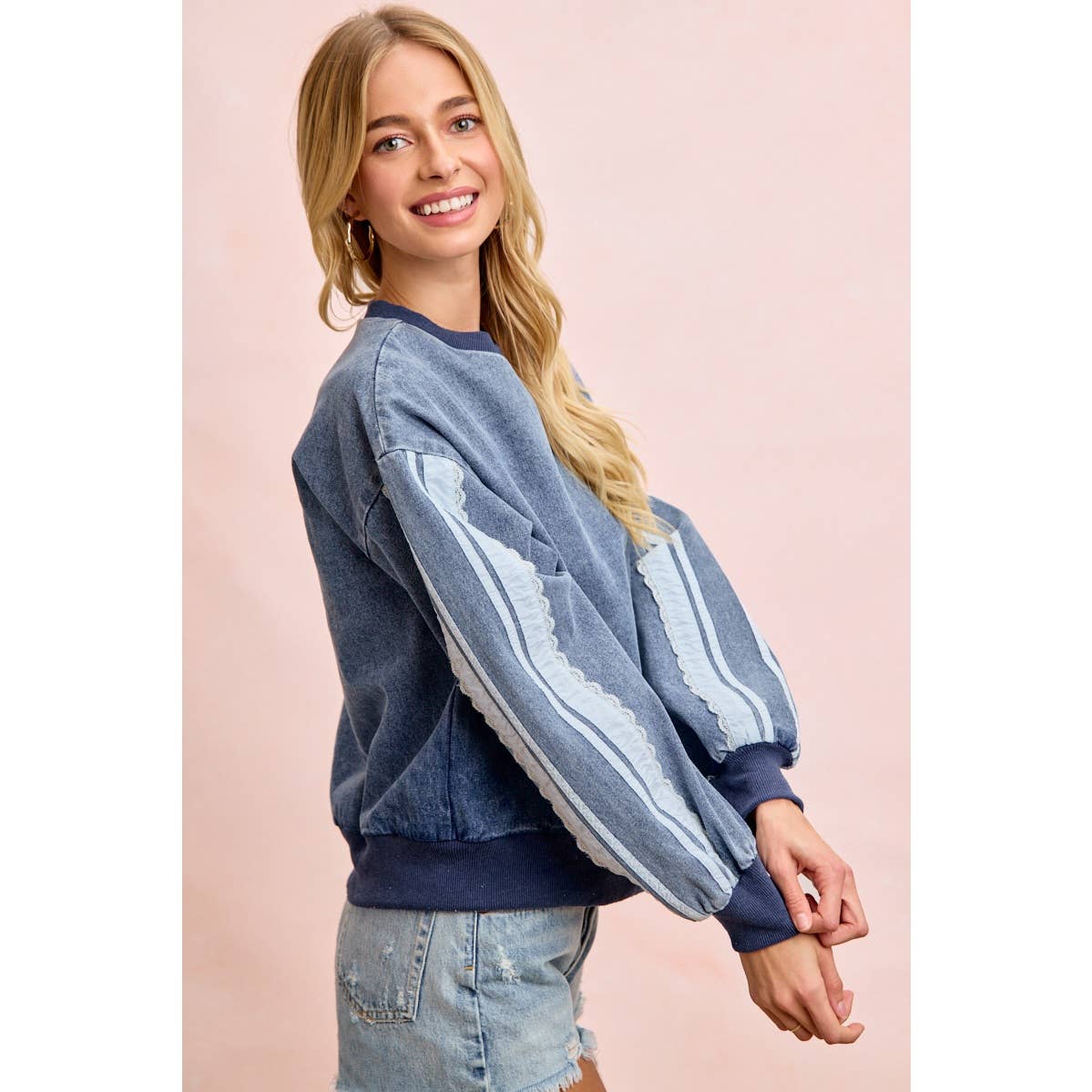 WASHED DENIM LACE CONTRAST SIDED SWEATSHIRT TOP