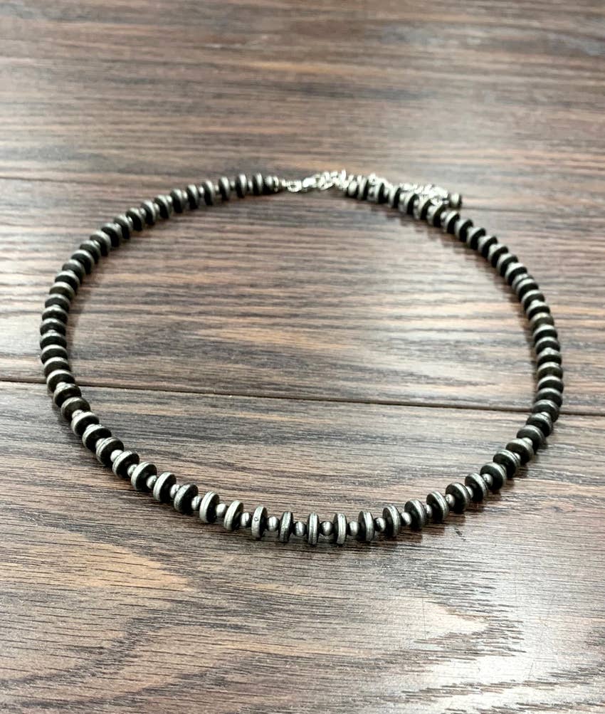 Spring Hill 20" Western Bead Necklace