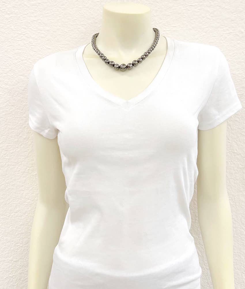 Fayetteville 16" Polish Western Bead Necklace